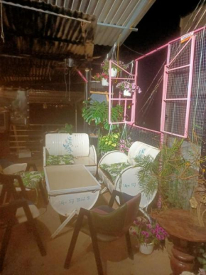 LỮ QUÁN Tiệm Cafe trong Rừng